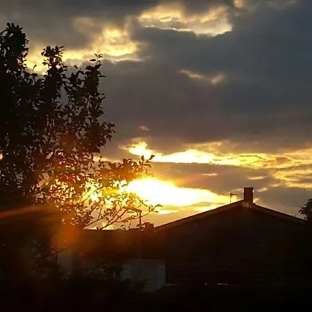 Chez Cadet بيت للعطل *